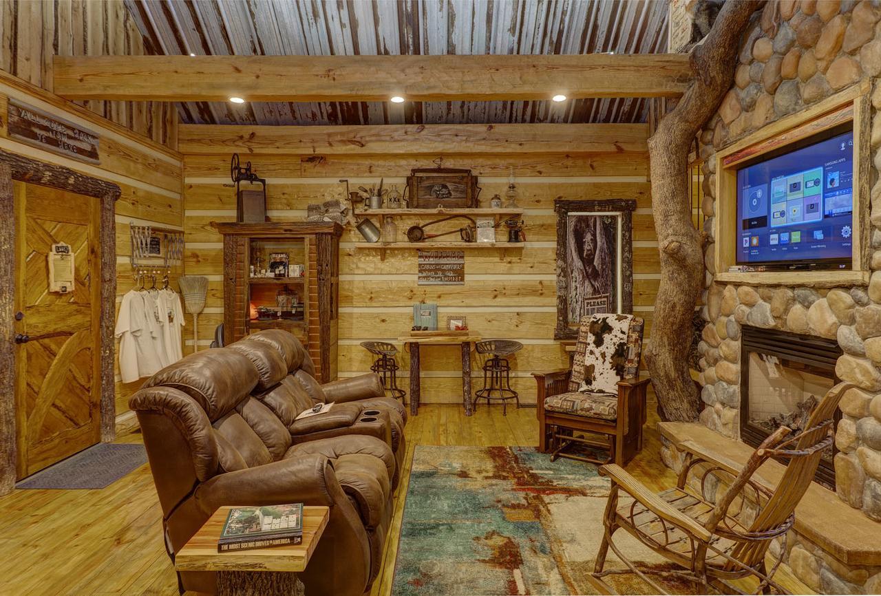 Bed and Breakfast Fox Pass Cabins Hot Springs Exterior foto